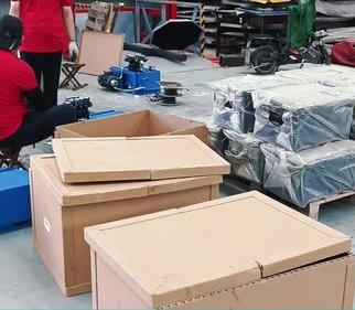 國立小型液壓(yā)站紙箱包裝發(fa)貨,各地都能發(fā)