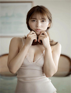 万瀛女